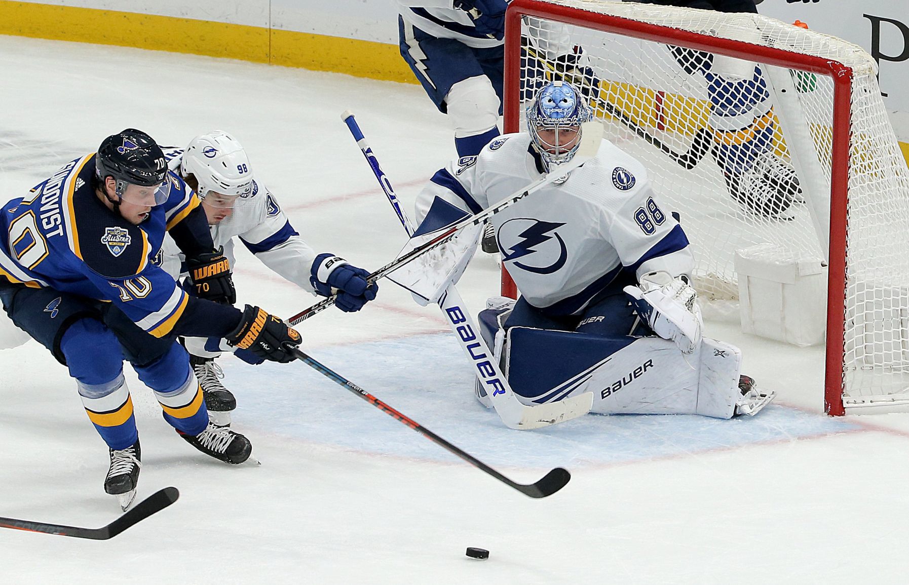 Blues host Lightning